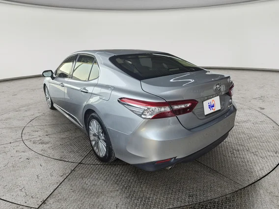 Toyota Camry  Limited 2020 