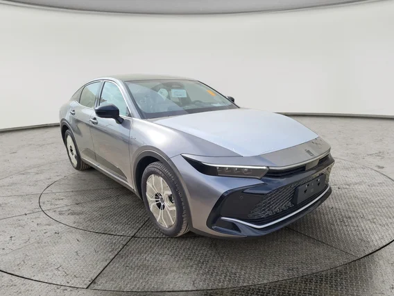 تويوتا كراون Premium 2026 