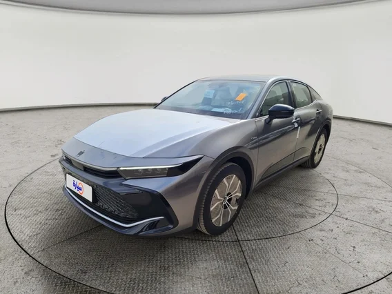 تويوتا كراون Premium 2026 