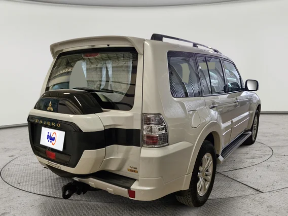 ميتسوبيشي باجيرو GLS 5Doors 2022 دبل