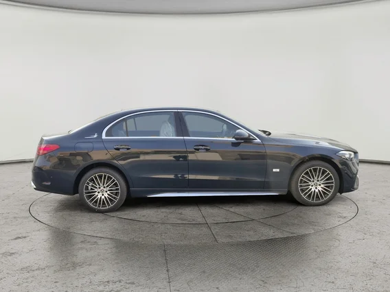 Mercedes C 200 2025 