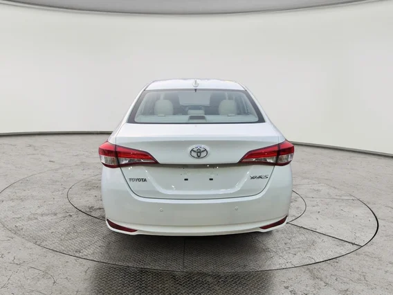 Toyota Yaris  Y 2022 