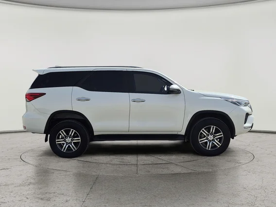 Toyota Fortuner VX 2021 دبل