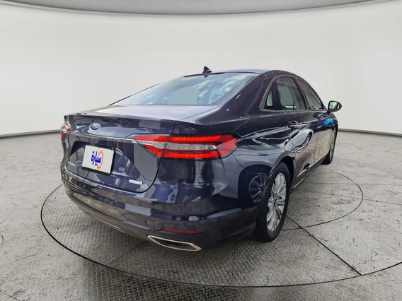 Ford Taurus Trend 2022 