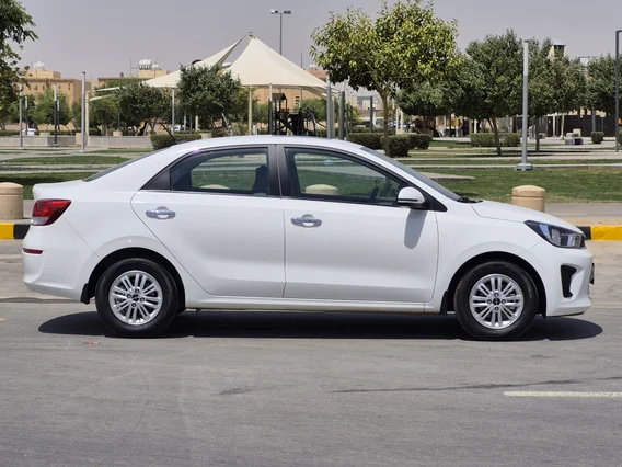 Kia Pegas EX 2024 