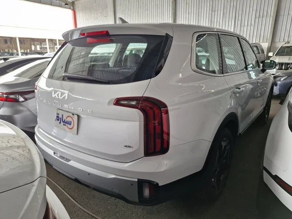 Kia Telluride LX 2024 