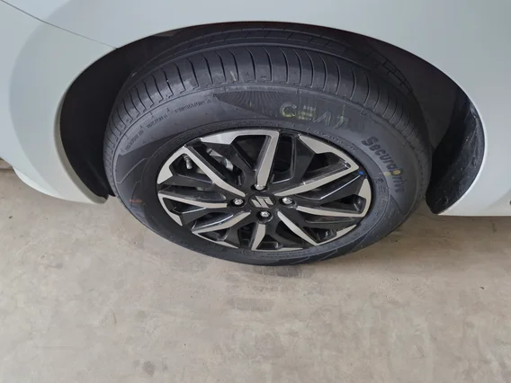 Suzuki Dzire GLX 2025 