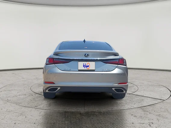 Lexus ES 350 2022 