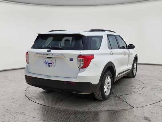 Ford Explorer XLT 2022 