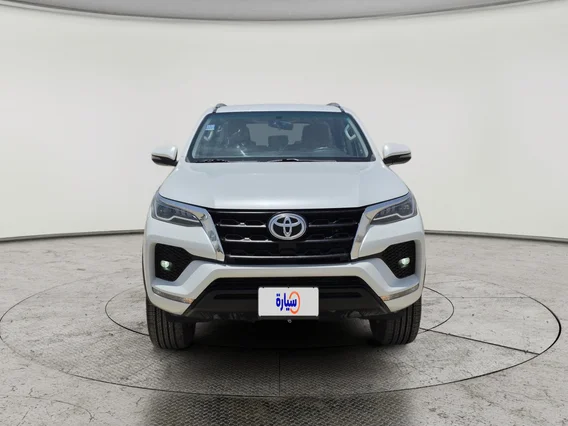 Toyota Fortuner VX 2023 دبل