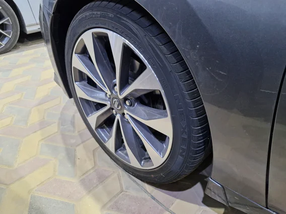 Nissan Maxima SR 2022 