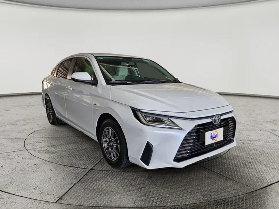 Toyota Yaris  Y 2024 