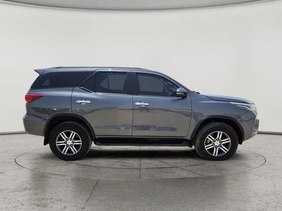 Toyota Fortuner GX2 4x4 2021 دبل