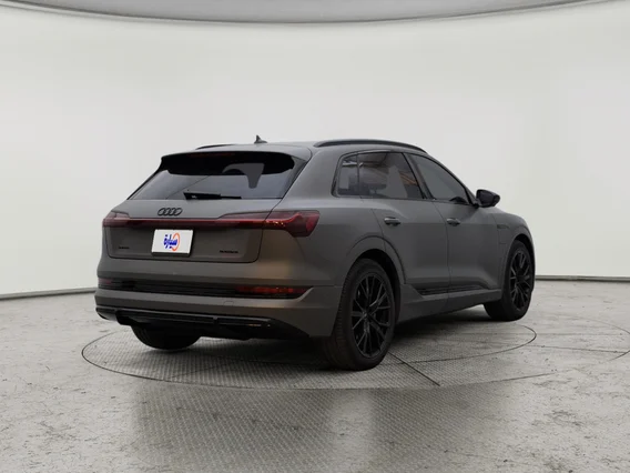 Audi Q8 e-tron 55 2022 
