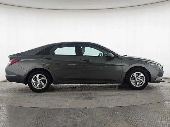 Hyundai Elantra Fleet 2022 