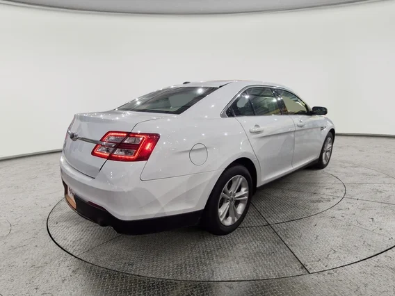 Ford Taurus SE 2018 