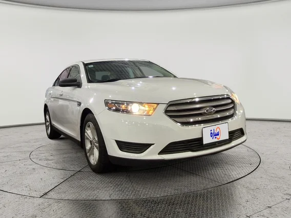 Ford Taurus SE 2018 
