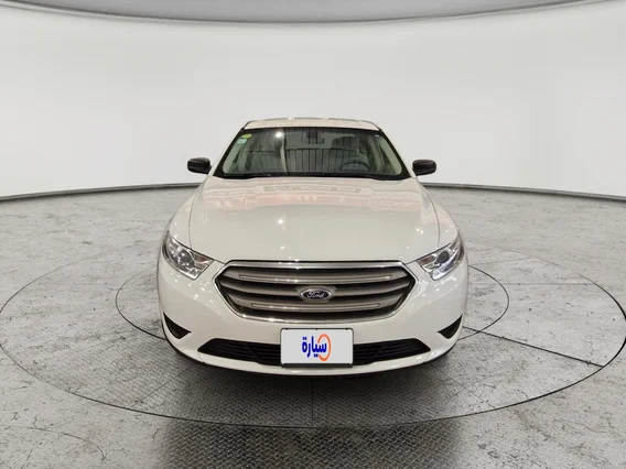 Ford Taurus SE 2018 