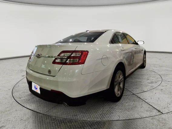 Ford Taurus SE 2018 