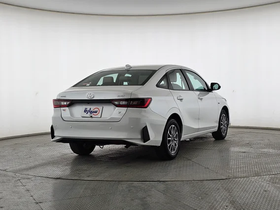 Toyota Yaris  Y 2023 