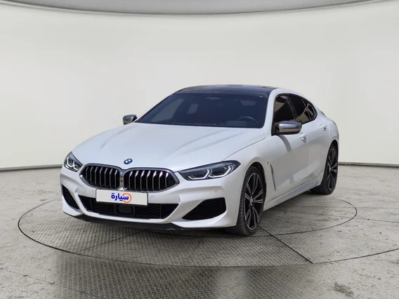 بي ام دبليو الفئة الثامنة M850i xDrive 2022 