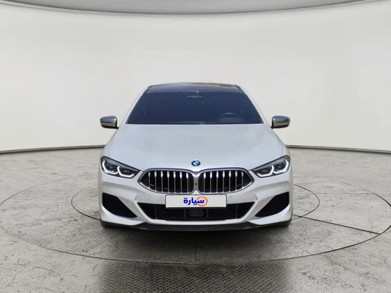 بي ام دبليو الفئة الثامنة M850i xDrive 2022 
