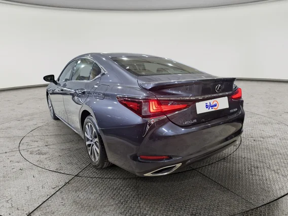 لكزس ES 350 2023 