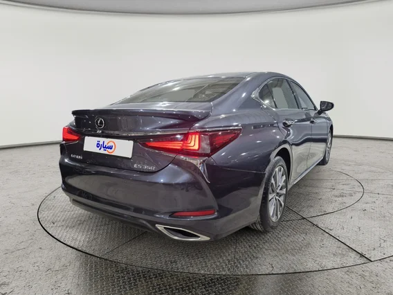 لكزس ES 350 2023 