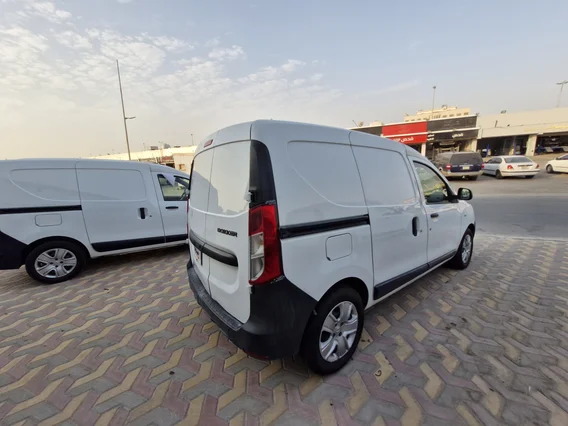رينو دوكر Van بضاعة 2020 