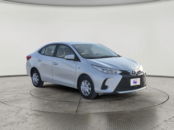 Toyota Yaris  Y 2022 