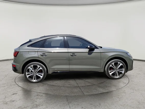 Audi Q5  2024 
