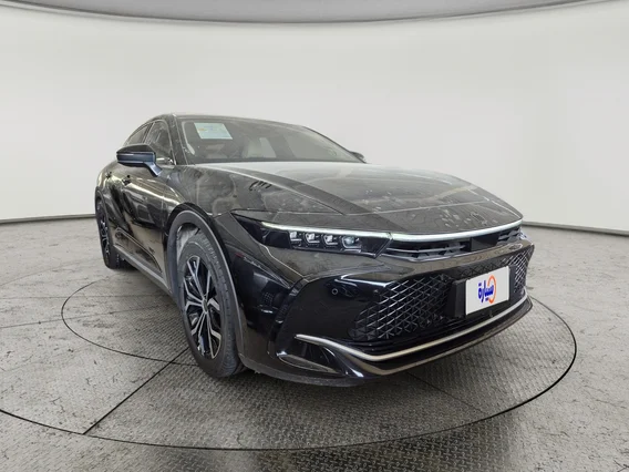 Toyota Crown Premium 2023 