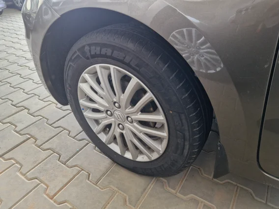 سوزوكي ديزاير GL 2023 