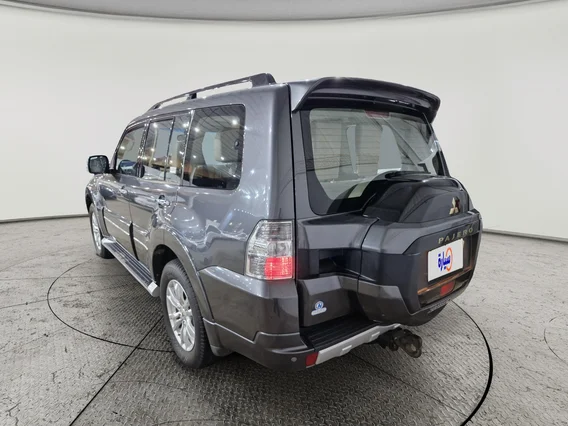 ميتسوبيشي باجيرو GLS 5Doors 2022 دبل