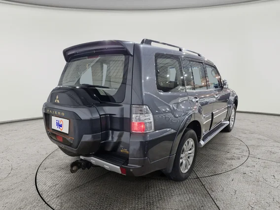 ميتسوبيشي باجيرو GLS 5Doors 2022 دبل
