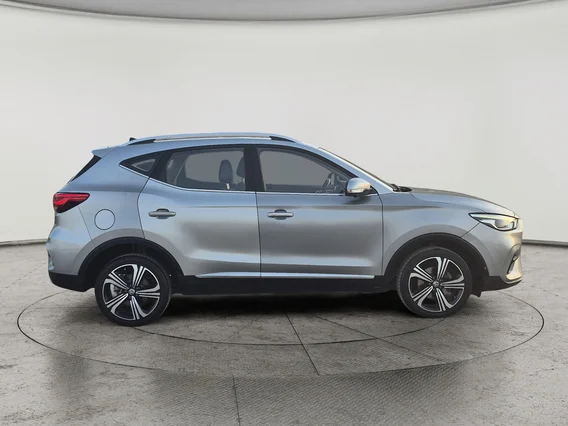 MG ZS LUX 2022 