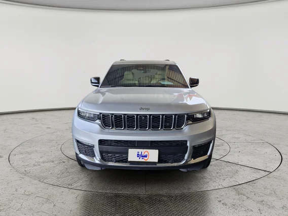 Jeep Grand Cherokee ليمتد 2023 