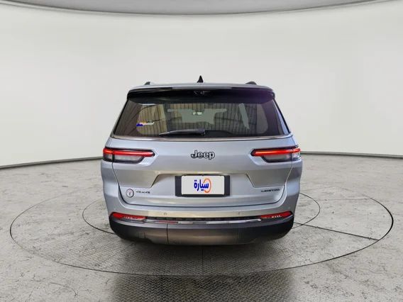 Jeep Grand Cherokee ليمتد 2023 