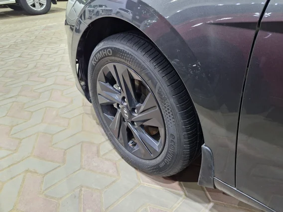 Hyundai Elantra Smart 2023 