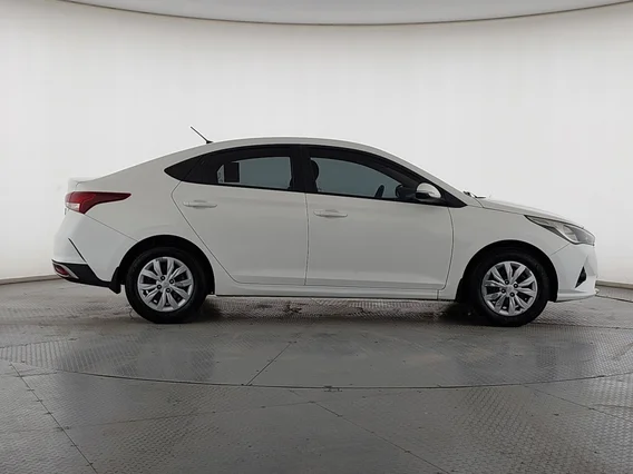 Hyundai Accent Smart 2021 