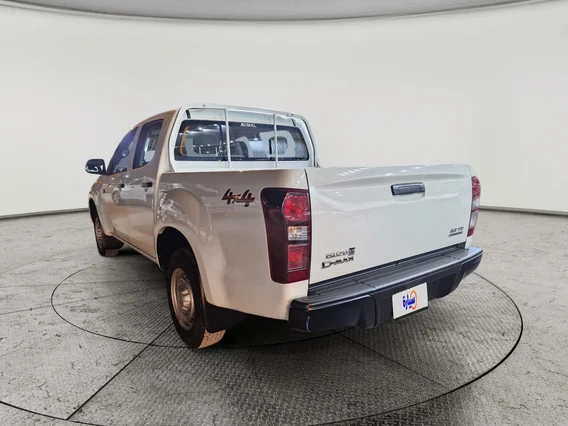 Isuzu D-max Basic 2023 دبل