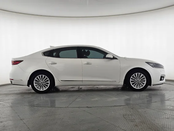 Kia Cadenza LX 2019 