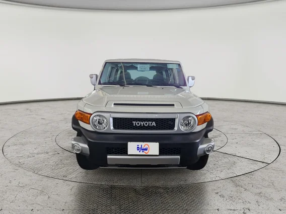 تويوتا اف جي FJ Cruiser 2023 دبل