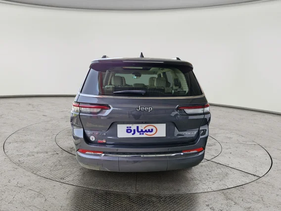 Jeep Grand Cherokee ليمتد 2022 