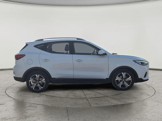 MG ZS LUX 2022 