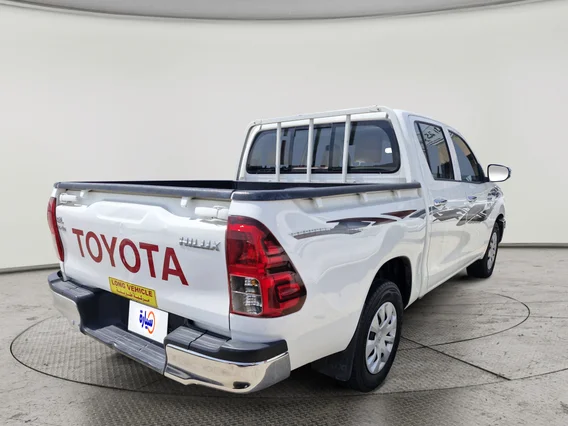 تويوتا هايلكس DC 4x2 Diesel 2021 