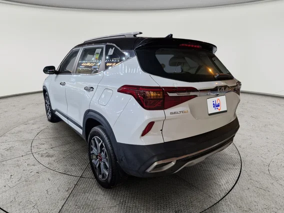 Kia Seltos EX لونين 2023 