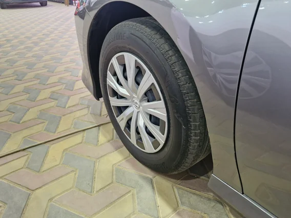 Toyota Camry  LE 2024 