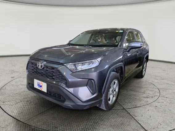 Toyota RAV4 LE 2021 