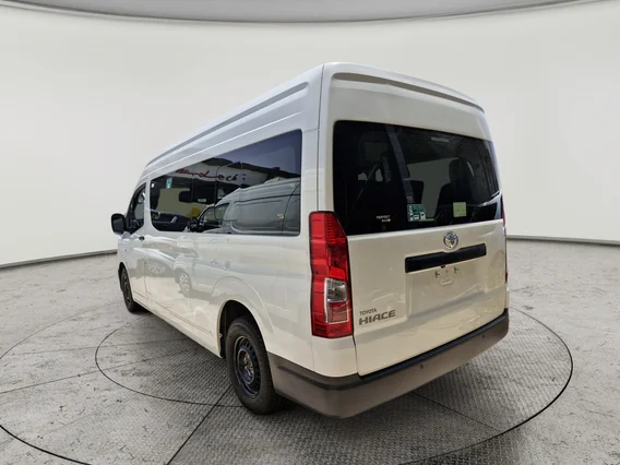 Toyota Haice ركاب سقف عالي 2023 